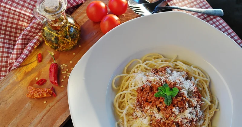 Le ratio parfait : combien de pâtes pour combien de sauce ?
